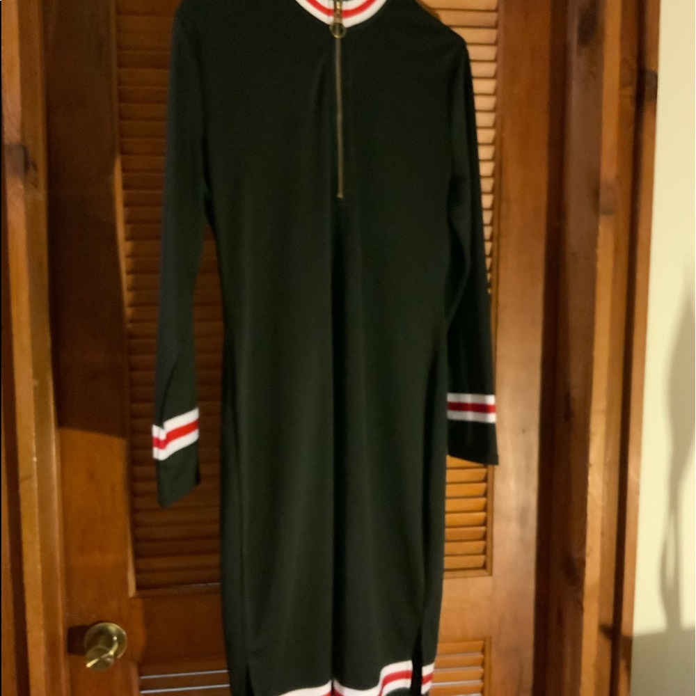 Cute zip up dress